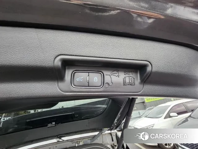 Ford Explorer 6th Generation id 3552287 из Кореи 10