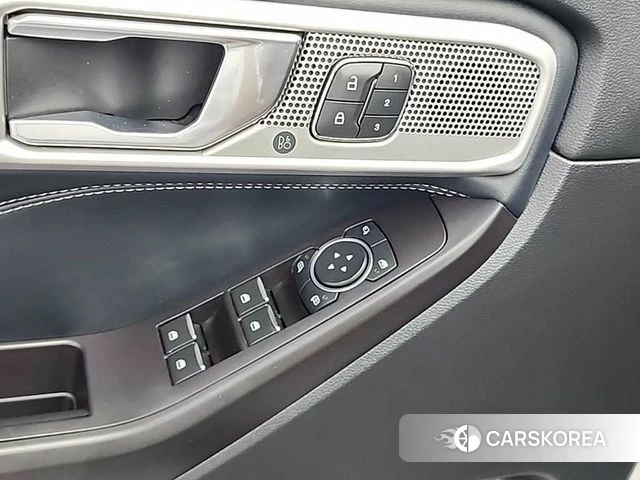 Ford Explorer 6th Generation id 4562808 из Кореи 10