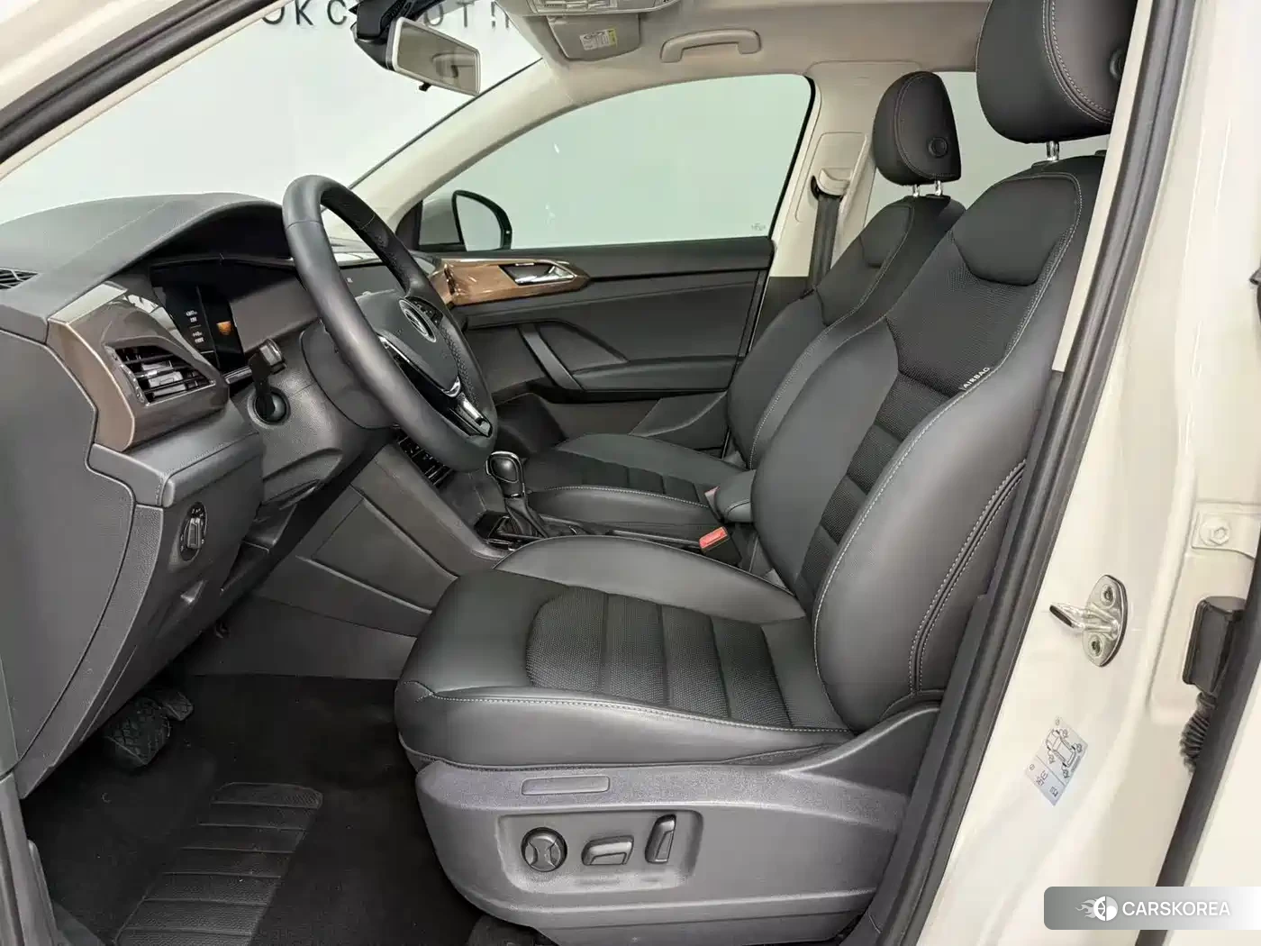 Volkswagen Tharu id 4674273 из Китая 11