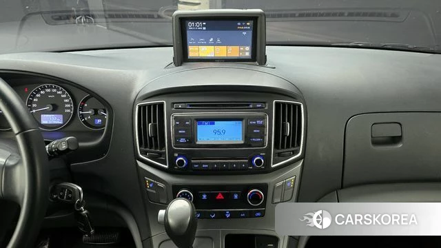 Hyundai The New Grand Starex id 4180344 из Кореи 10