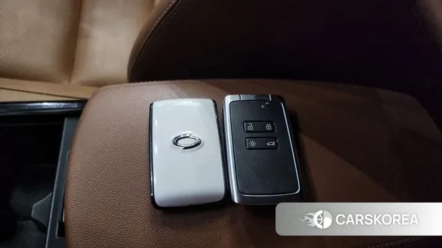 Renault Korea (Samsung) The New QM6 id 3258332 из Кореи 10