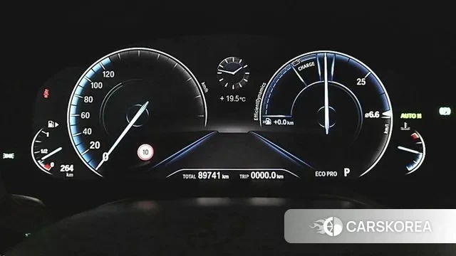 BMW 5 Series (G30) id 3412890 из Кореи 10