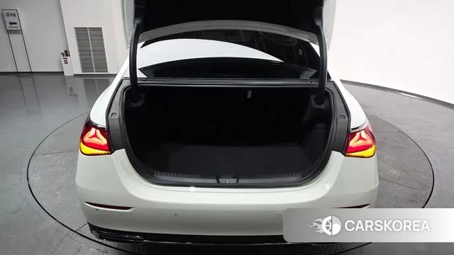 Mercedes-Benz E-Class W214 id 3689415 из Кореи 10