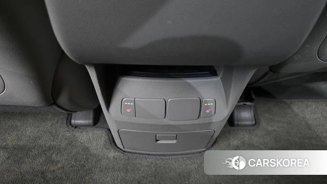 Kia All New Carnival id 3912038 из Кореи 10