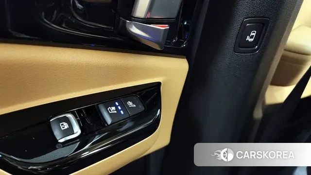 Kia Carnival 4th generation id 3572328 из Кореи 10