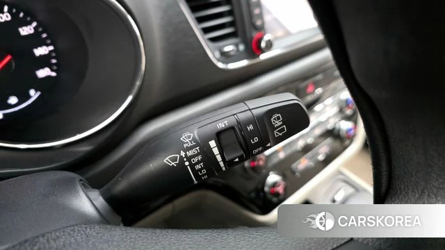 Kia All New Carnival id 4180608 из Кореи 10