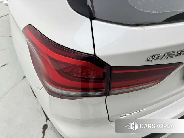 BMW X1 id 4253658 из Китая 10