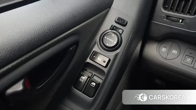 Hyundai The New Grand Starex id 3709428 из Кореи 10