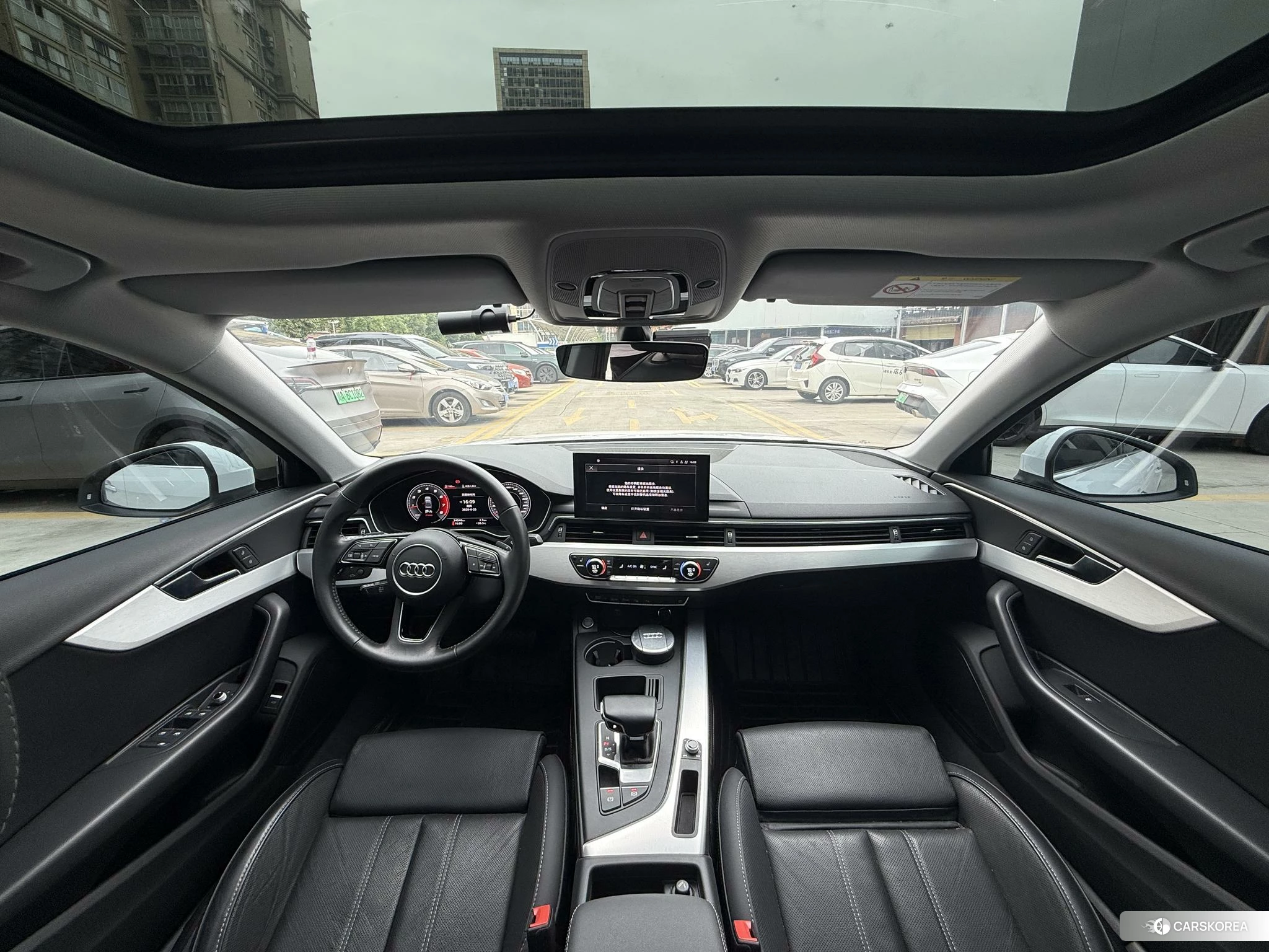 Audi A4L id 4510431 из Китая 10