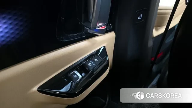 Kia Carnival 4th generation id 3701359 из Кореи 10