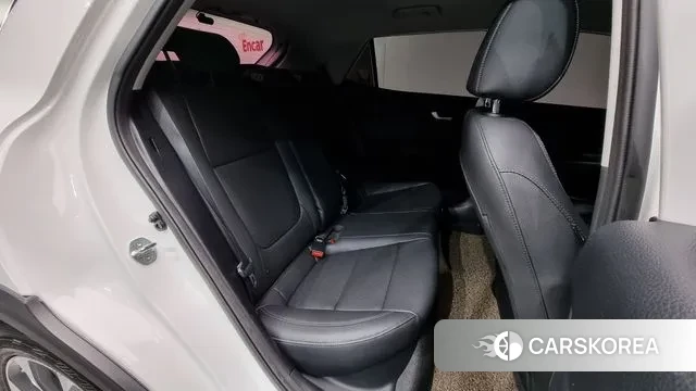 Kia Stonic id 3034356 из Кореи 10