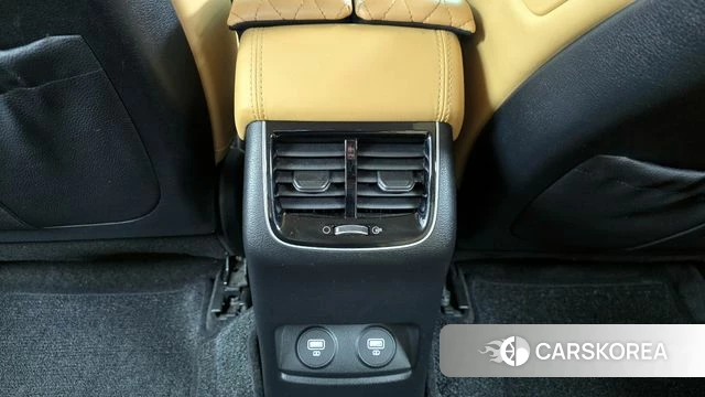 Kia K7 Premier id 3936414 из Кореи 10