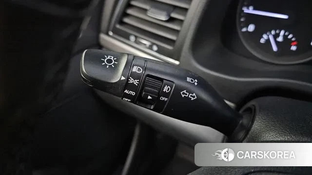 Hyundai Avante AD id 3558010 из Кореи 10