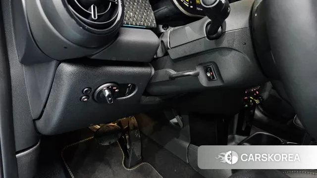 Mini Cooper Electric id 3507788 из Кореи 10