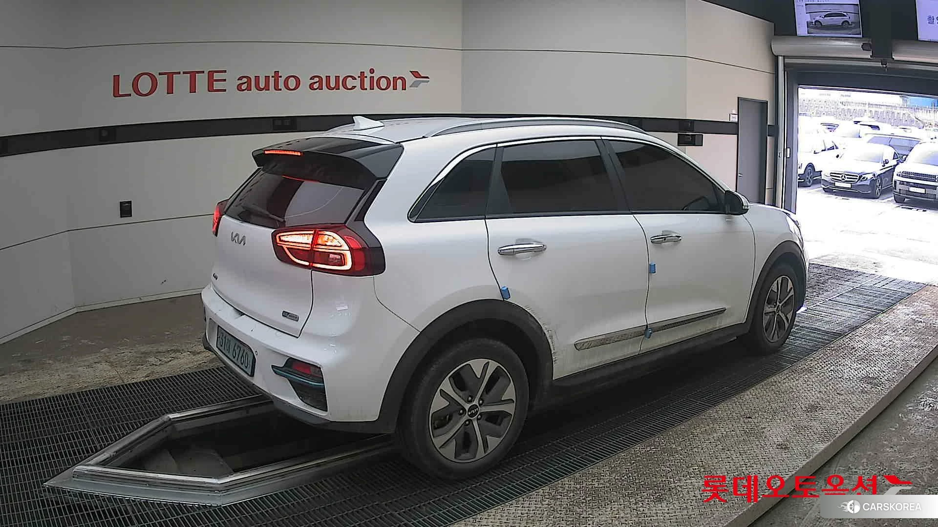 Kia Niro EV id 3875737 из Кореи 10