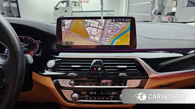 BMW 5 Series (G30) id 3707611 из Кореи 10