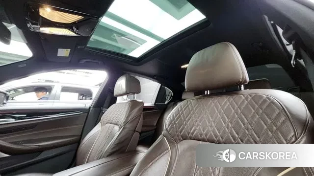 BMW 5 Series (G30) id 3480300 из Кореи 10