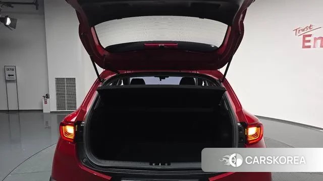 Kia Stonic id 3428824 из Кореи 10