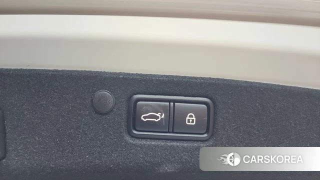 Hyundai The New Grandeur IG id 3936257 из Кореи 10