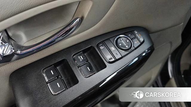 Kia The New Carnival id 4595535 из Кореи 10