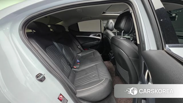 Genesis G70 id 3854025 из Кореи 10