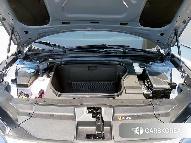 Hyundai Ionic 6 id 4505915 из Кореи 10