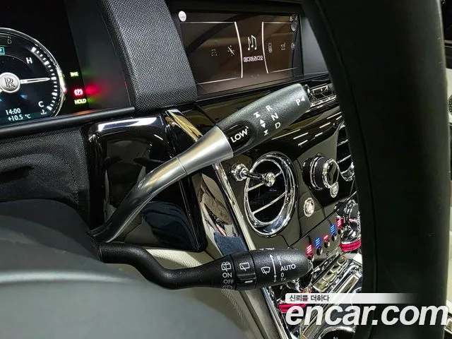 Rolls-Royce Cullinan id 2698245 из Кореи 10