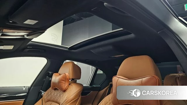 BMW 7 Series (G11) id 3833974 из Кореи 10