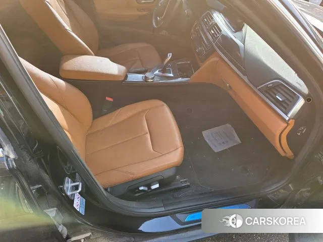 BMW 3 Series (F30) id 3612776 из Кореи 10