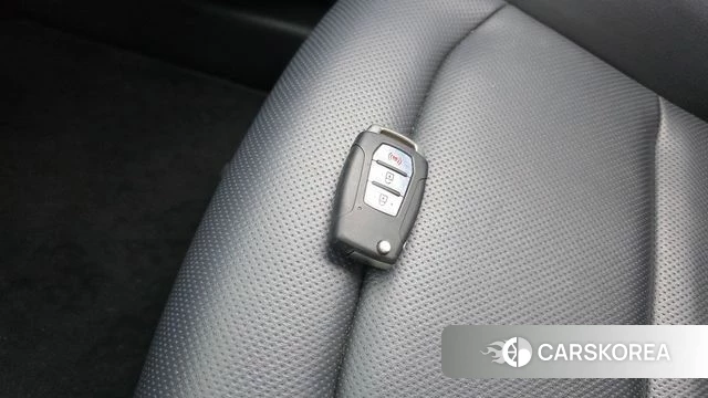 Ssangyong Torres id 4572467 из Кореи 10