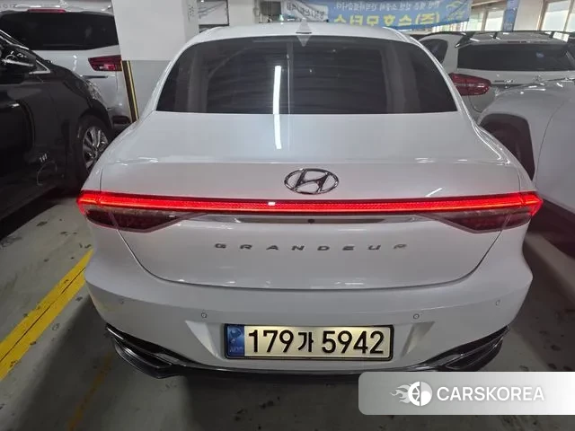 Hyundai The New Grandeur IG Hybrid id 3028444 из Кореи 10