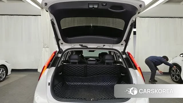 Kia Di Ol Nu Niro id 3721800 из Кореи 10