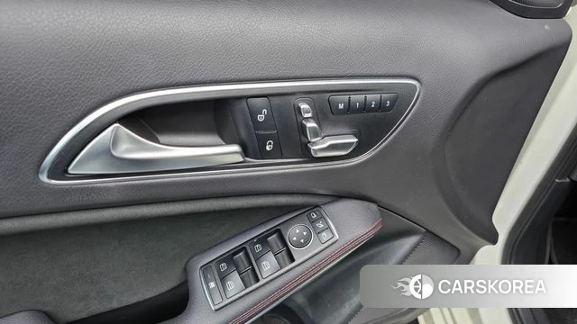 Mercedes-Benz A-Class W176 id 4895482 из Кореи 10