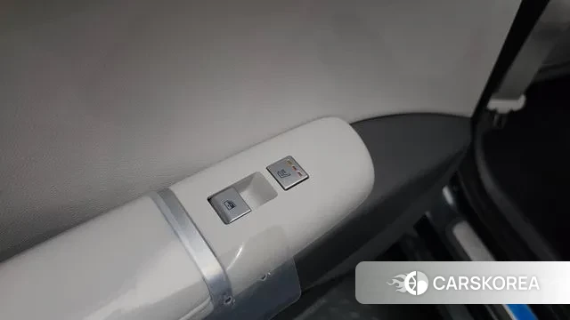 Hyundai Grandeur (GN7) id 3371864 из Кореи 10