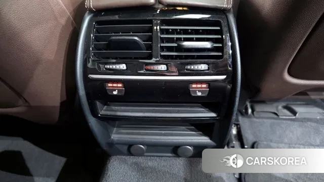 BMW 5 Series (G30) id 3608231 из Кореи 10