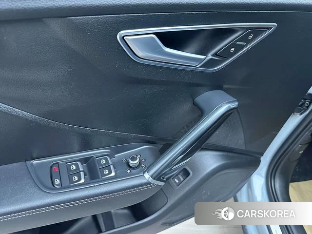 Audi Q2L id 4276349 из Китая 10