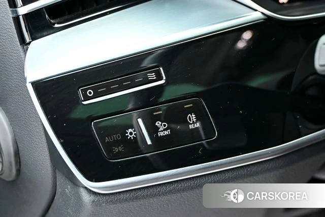 Audi A8 PHEV id 4341660 из Китая 10