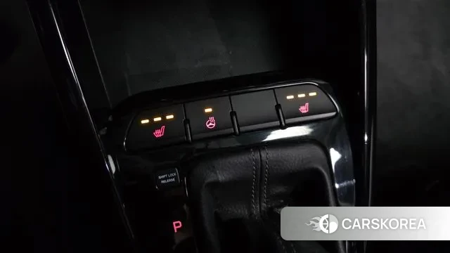 Kia Stonic id 3714169 из Кореи 10