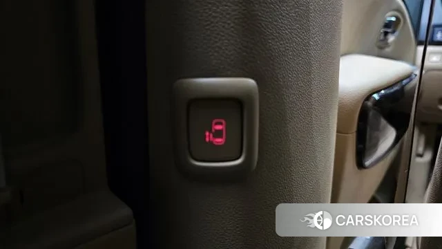 Kia The New Carnival id 3000289 из Кореи 10