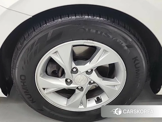 Hyundai Avante (CN7) id 4224378 из Кореи 10