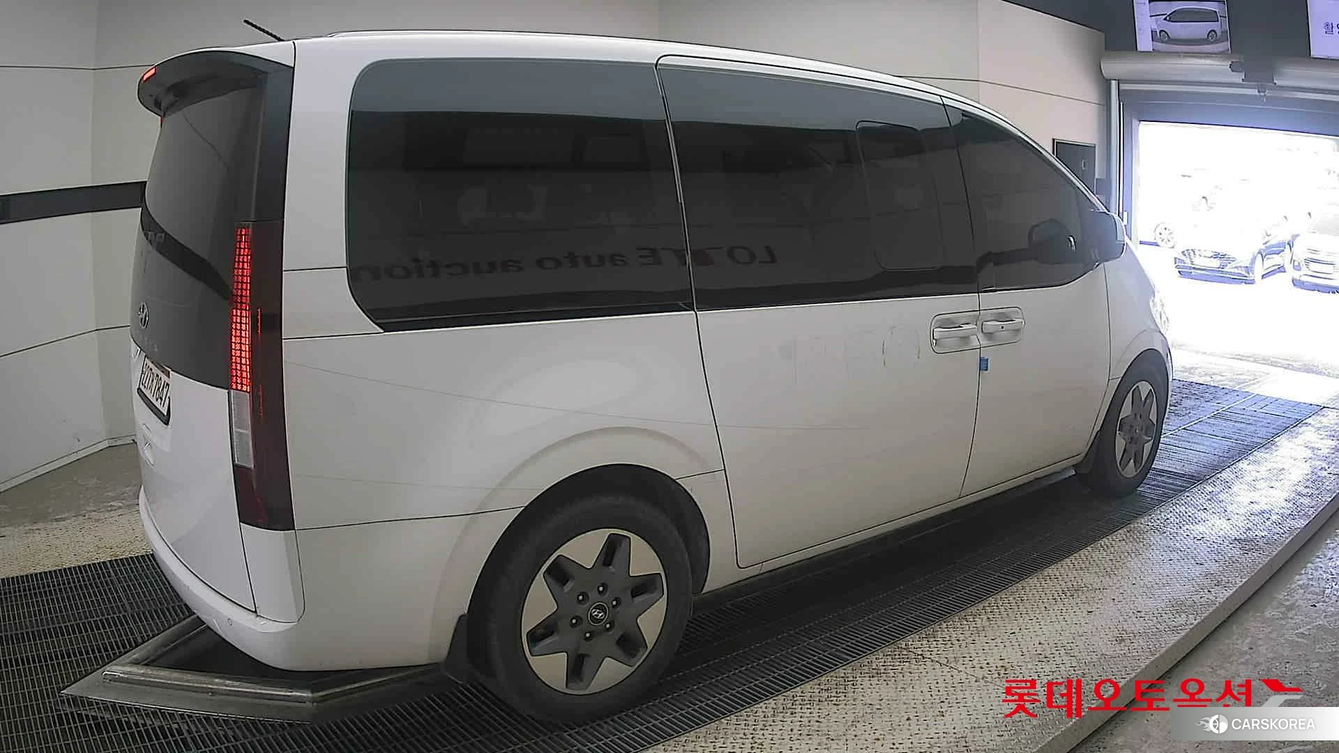 Hyundai Staria id 4504389 из Кореи 10