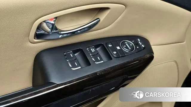 Kia The New Carnival id 3264493 из Кореи 10