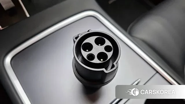 Tesla Model Y id 3758258 из Кореи 10