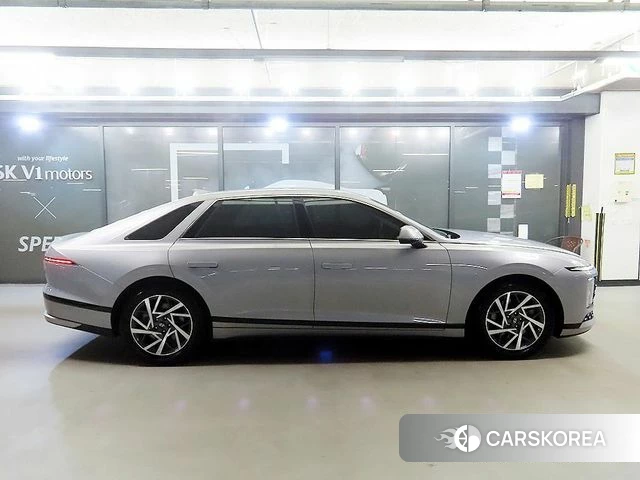 Hyundai Grandeur (GN7) id 4682014 из Кореи 10