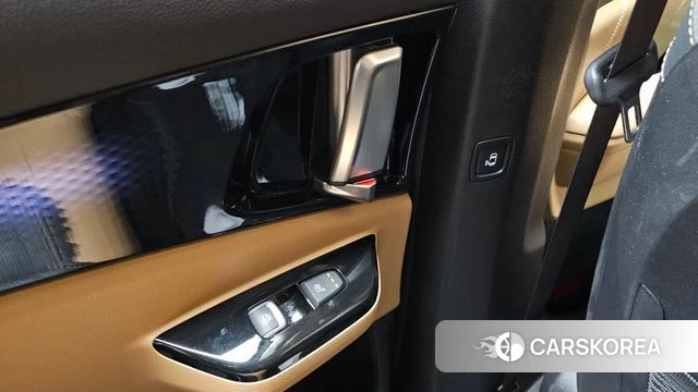 Kia Carnival 4th generation id 4201261 из Кореи 10