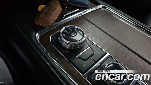 Ford Expeditation id 2528277 из Кореи 10