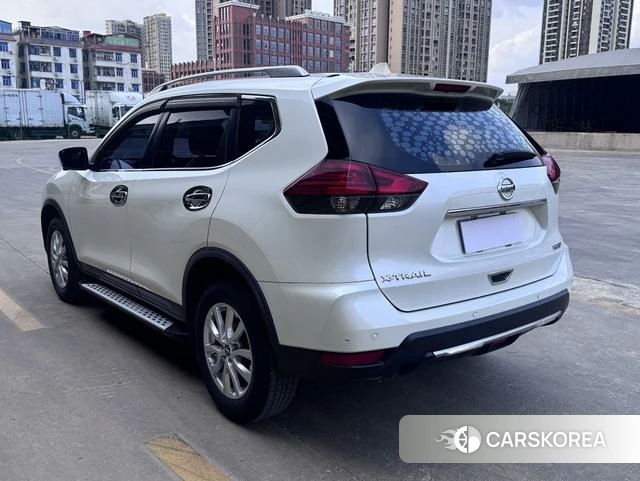 Nissan Qijun id 4274744 из Китая 10