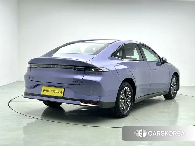 Nissan N6 id 4290763 из Китая 10