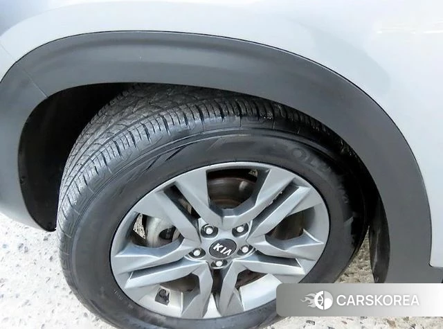 Kia Seltos id 4304632 из Кореи 10