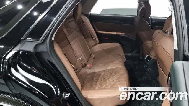 Hyundai Grandeur Hybrid (GN7) id 2687385 из Кореи 10